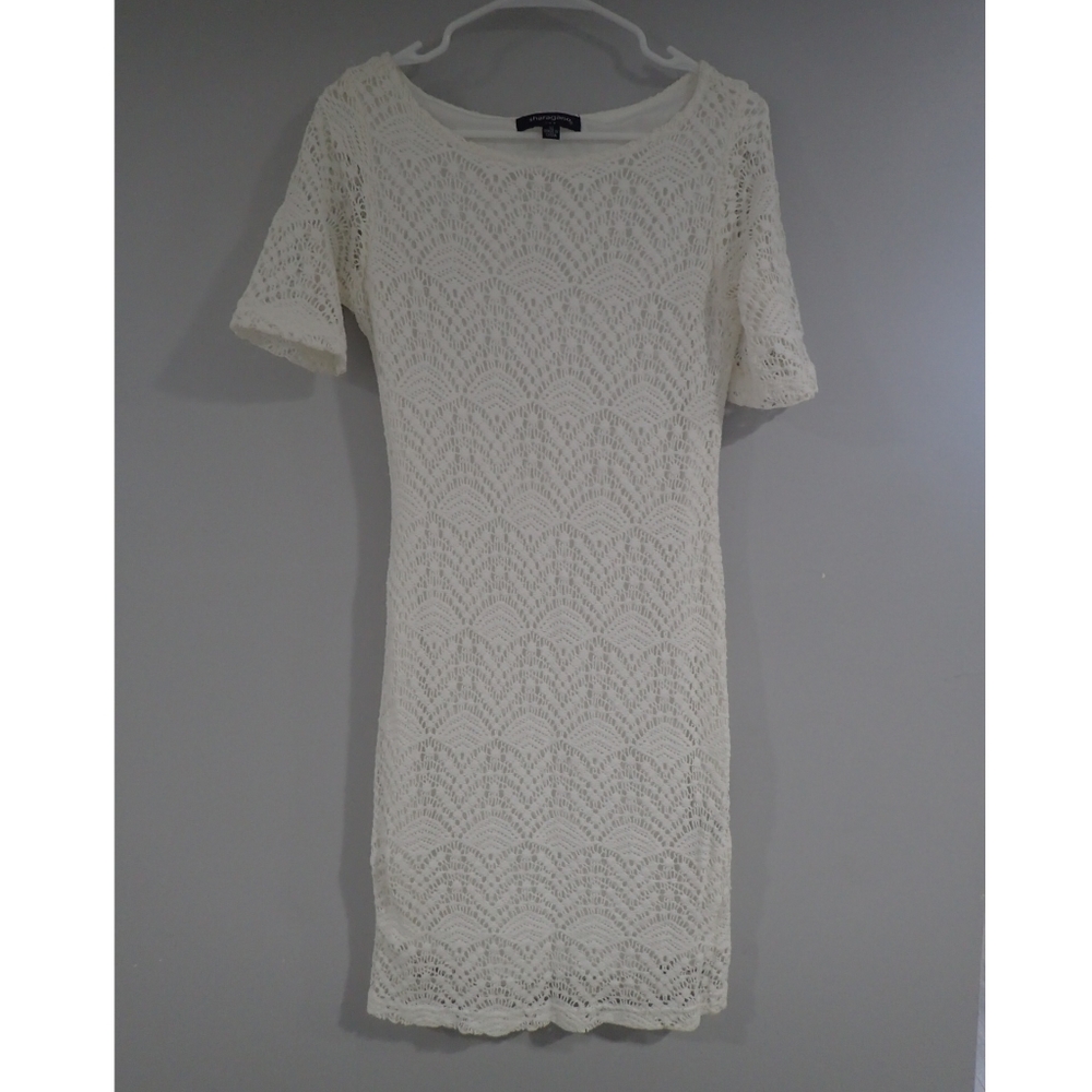 Sharagano lace mini dress with slip